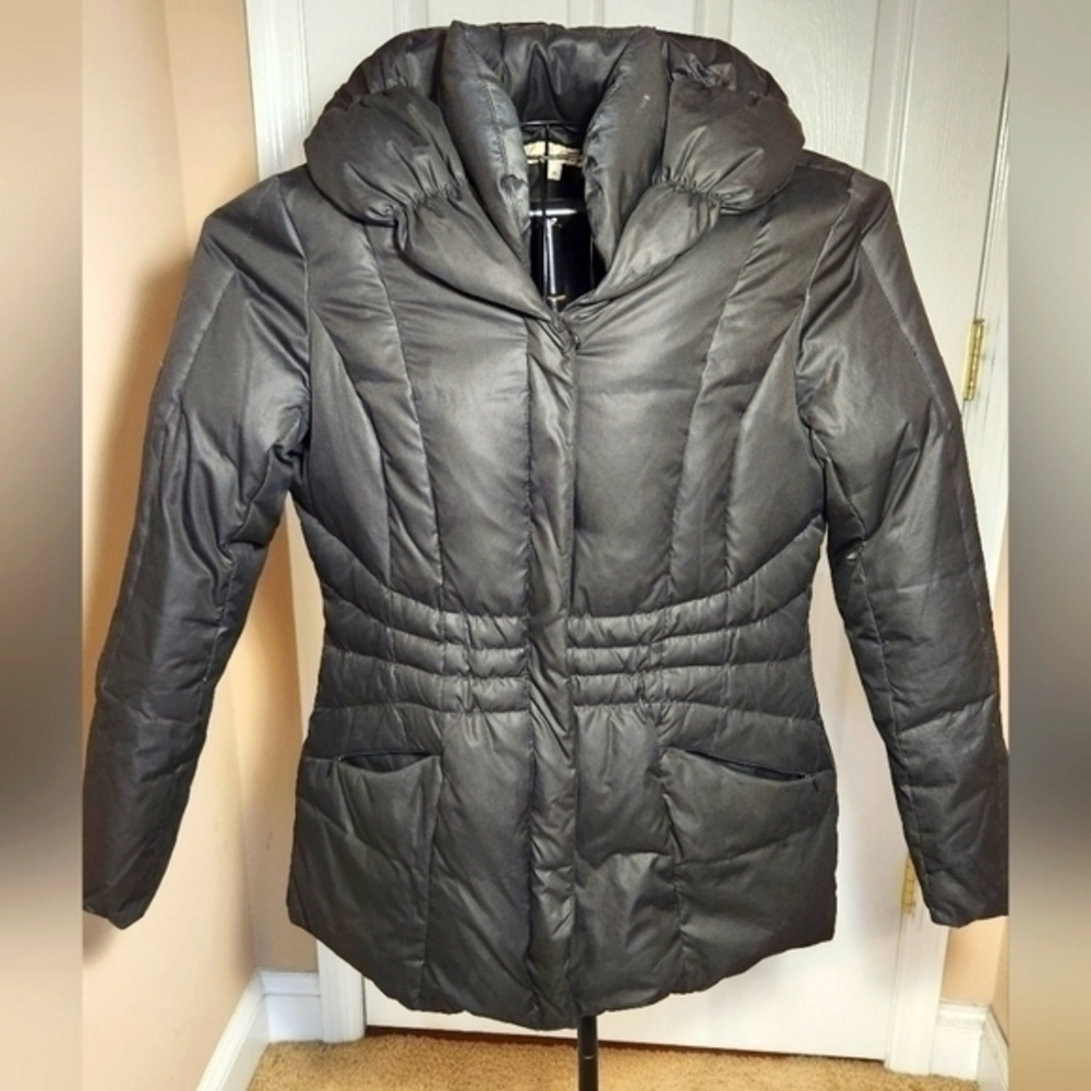 Kenneth Cole Black Down Puffer Coat‎ Jacket Size M Shaping Warmth Winter